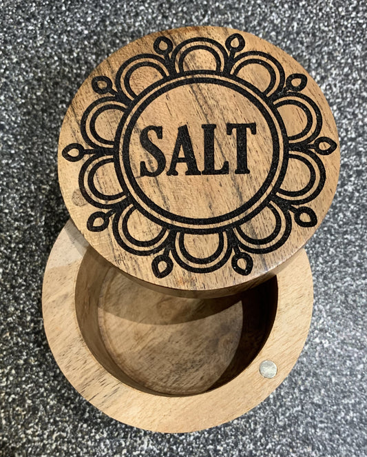 Salt cellar engraved